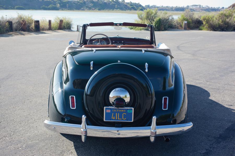  Lincoln Continental Cabriolet 1941 года  (фото 9 из 19)